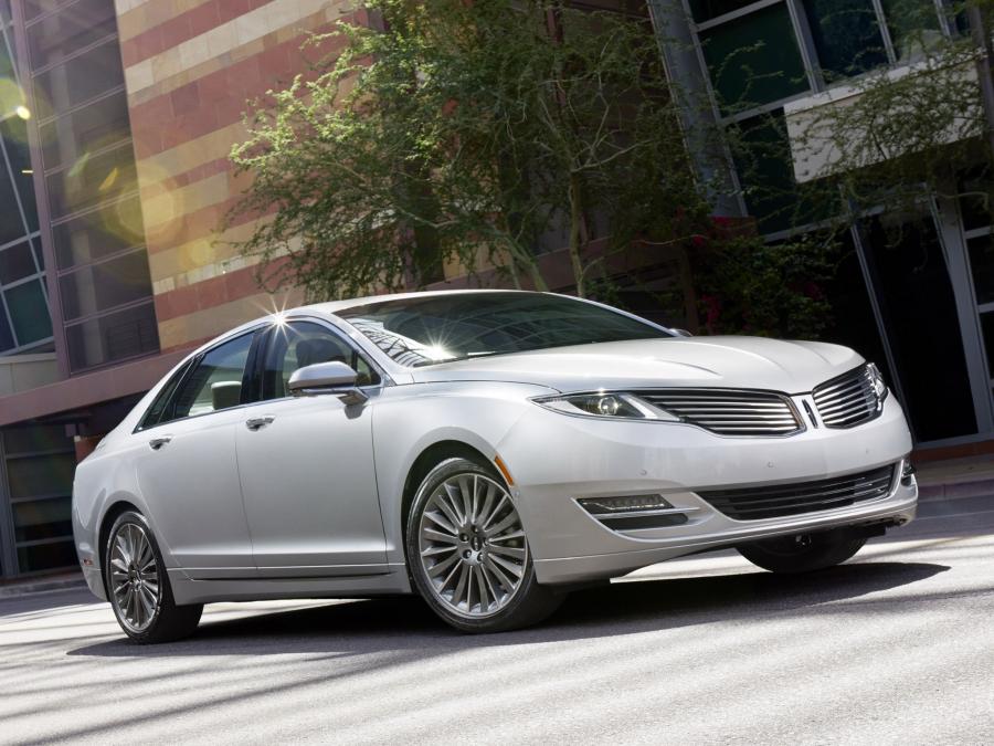  Lincoln MKZ Hybrid 2012 года  (фото 6 из 16)